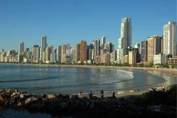 Camboriú Verano 2026 - Programa completo - Playa y diversión